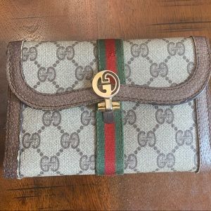 Vintage authentic Gucci Wallet